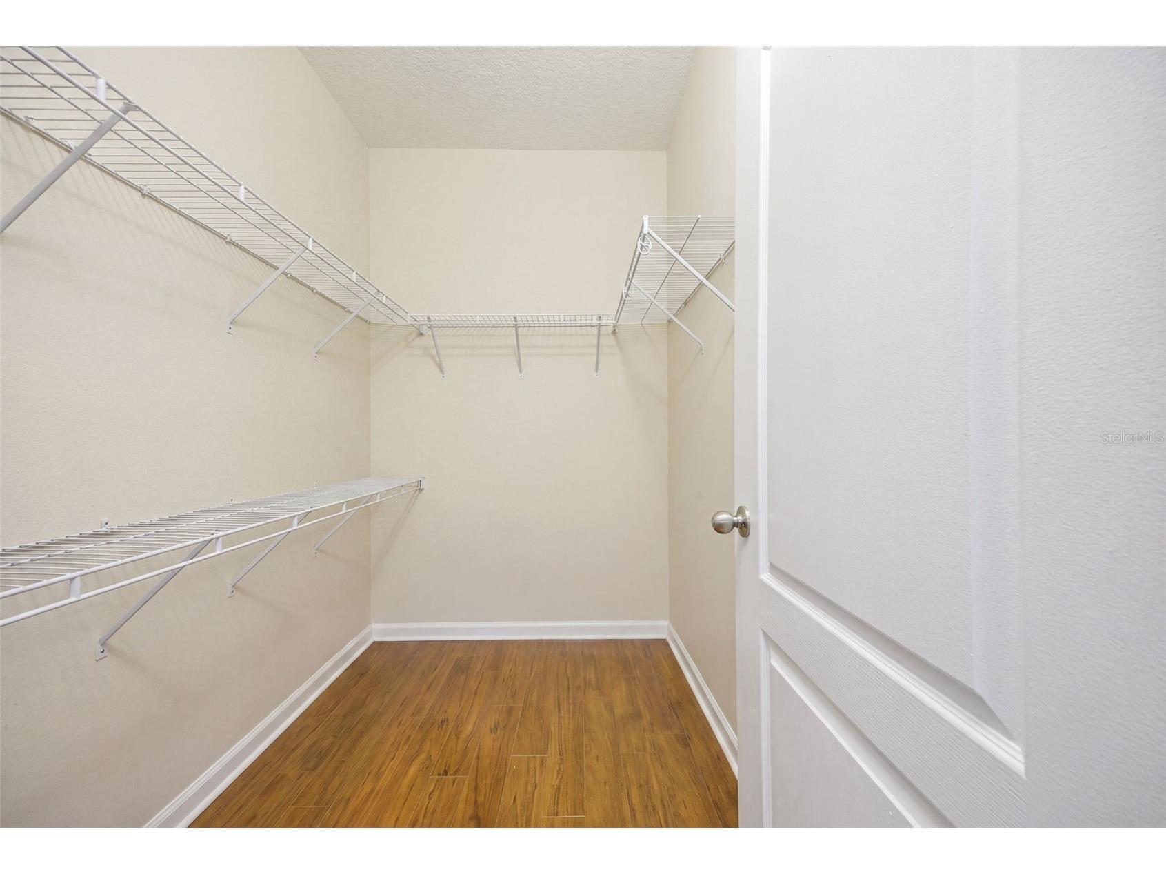 4532 Amberly Oaks Court Tampa FL 33614 TB8511409 image26