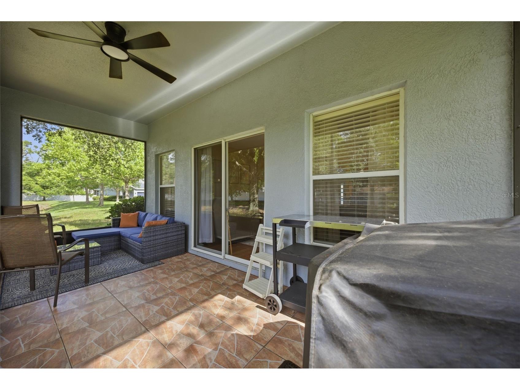 4532 Amberly Oaks Court Tampa FL 33614 TB8511409 image32