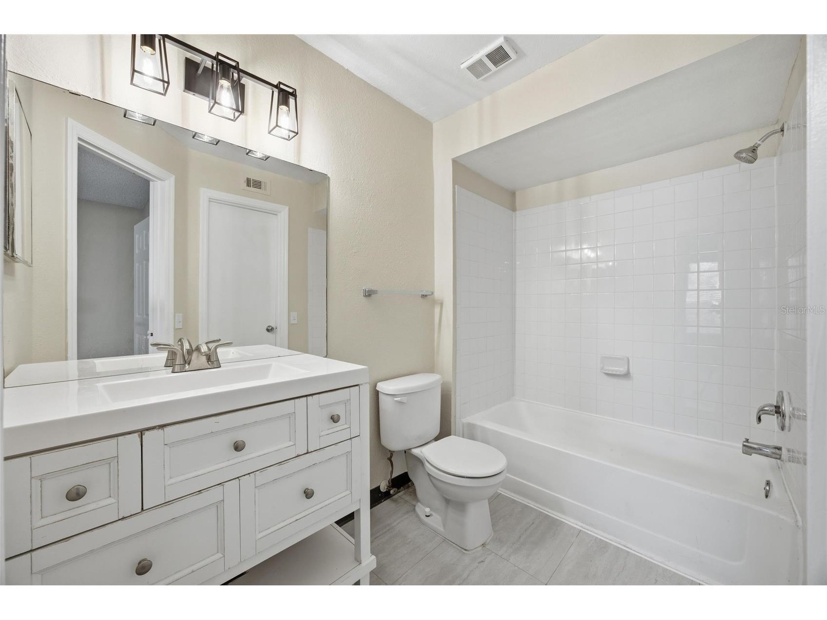 4532 Commander Drive #2132 Orlando FL 32822 S5146440 image16