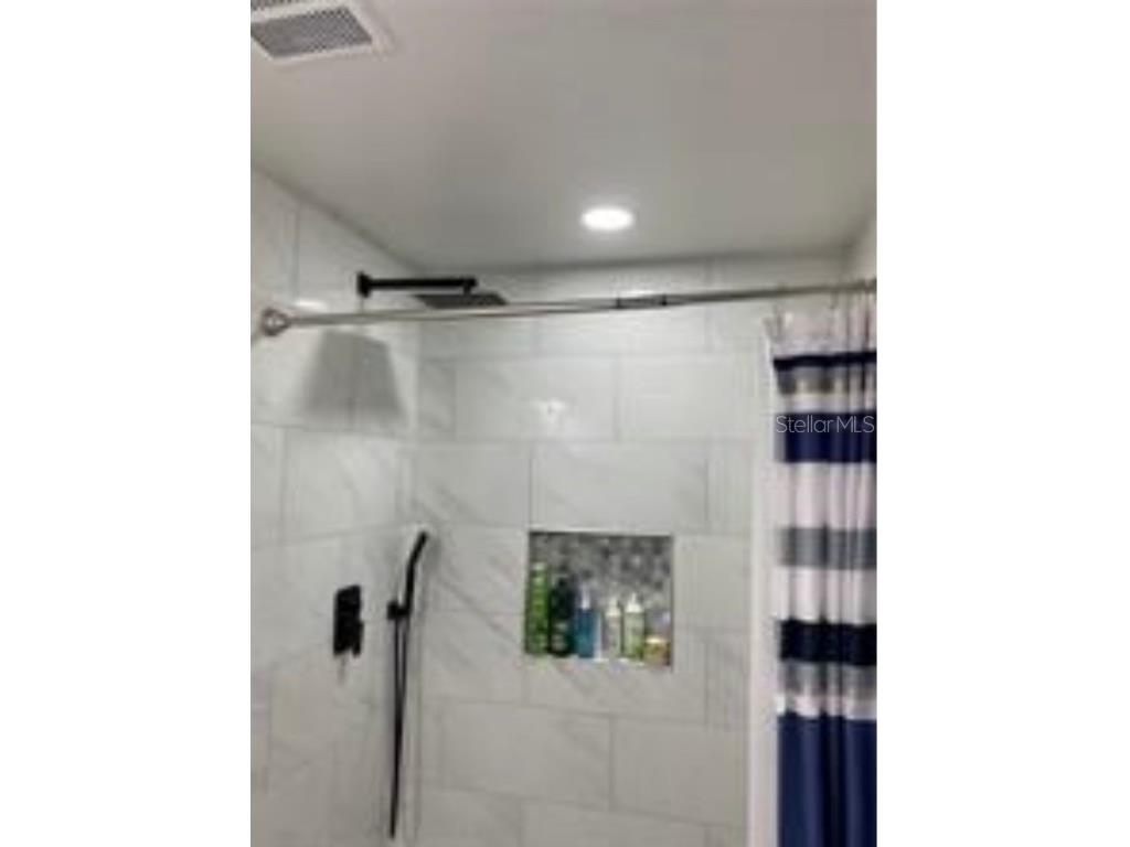 4532 Devonshire Road Tampa FL 33634 TB8443259 image3