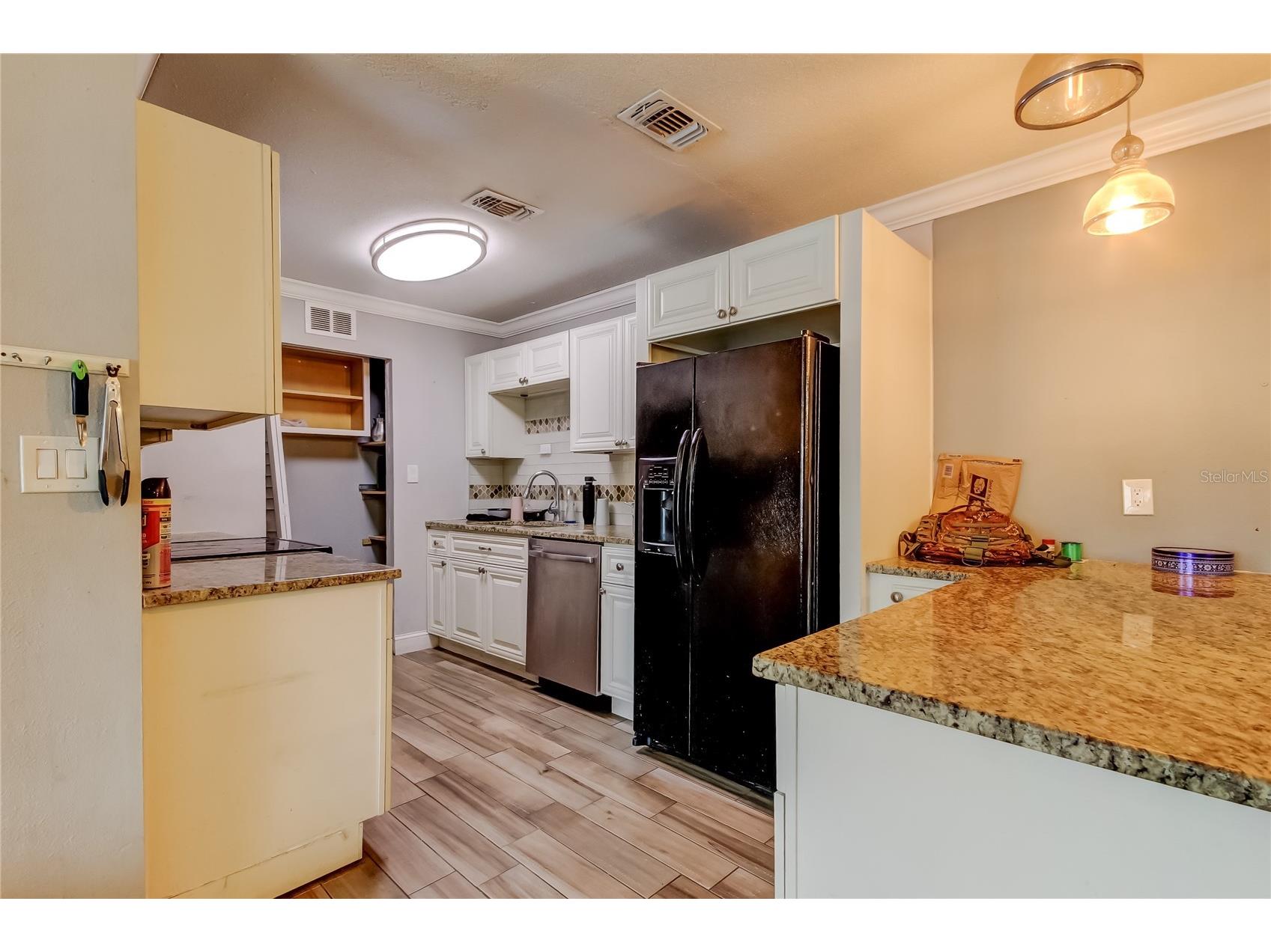 4532 Devonshire Road Tampa FL 33634 TB8443259 image8