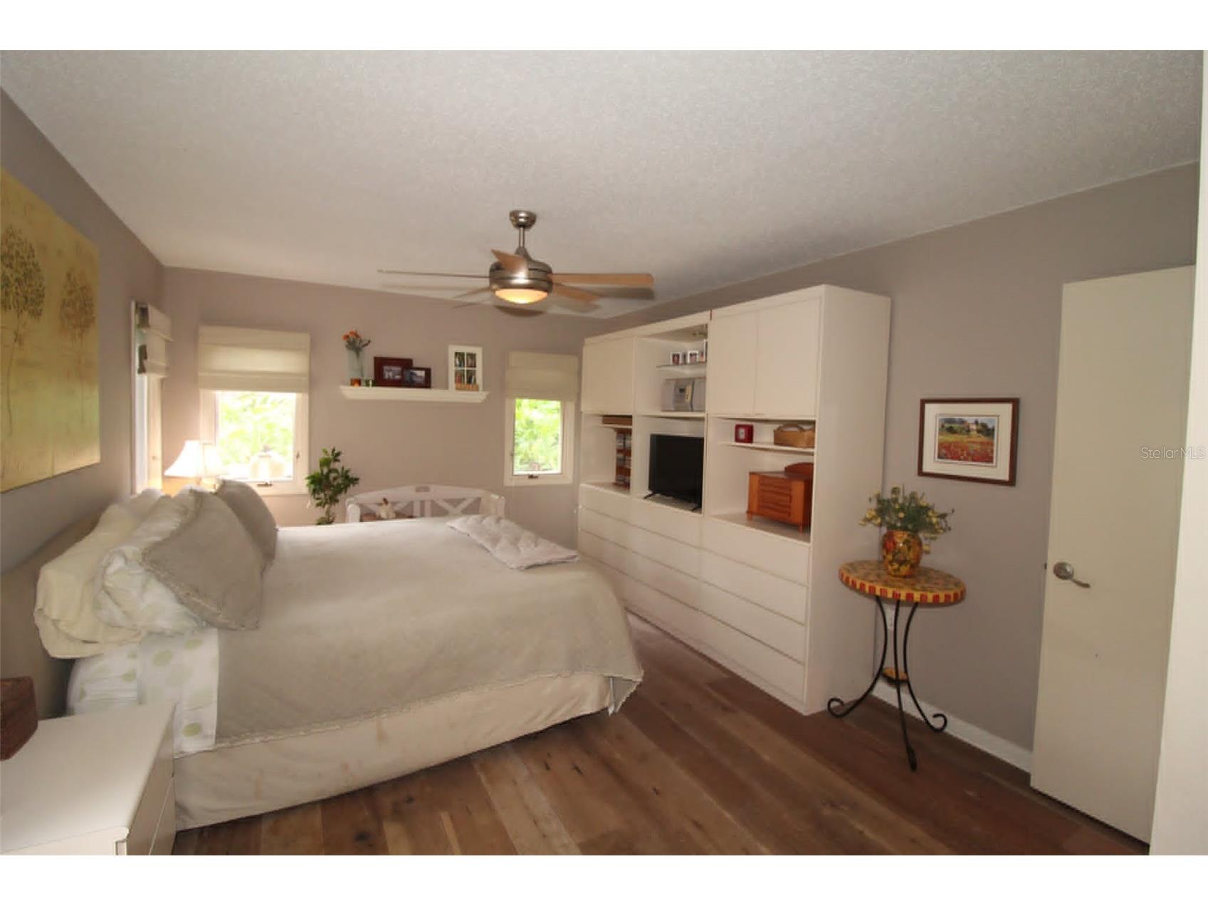 4532 N Ascot Circle Sarasota FL 34235 A4696855 image21