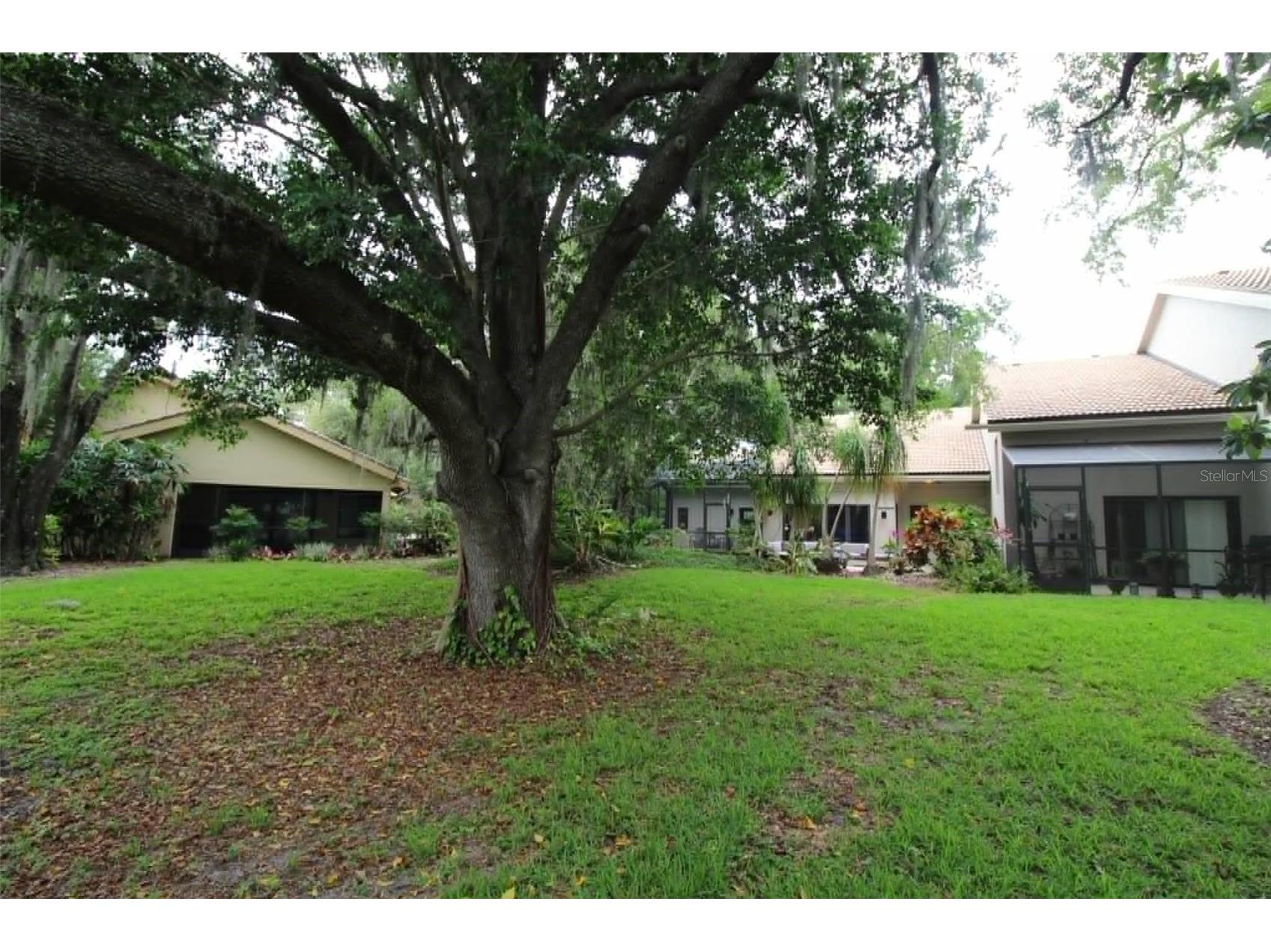 4532 N Ascot Circle Sarasota FL 34235 A4696855 image31