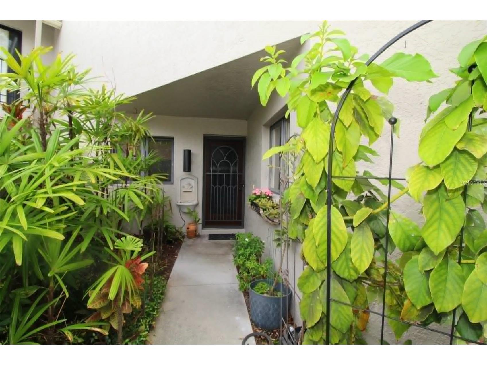 4532 N Ascot Circle Sarasota FL 34235 A4696855 image4