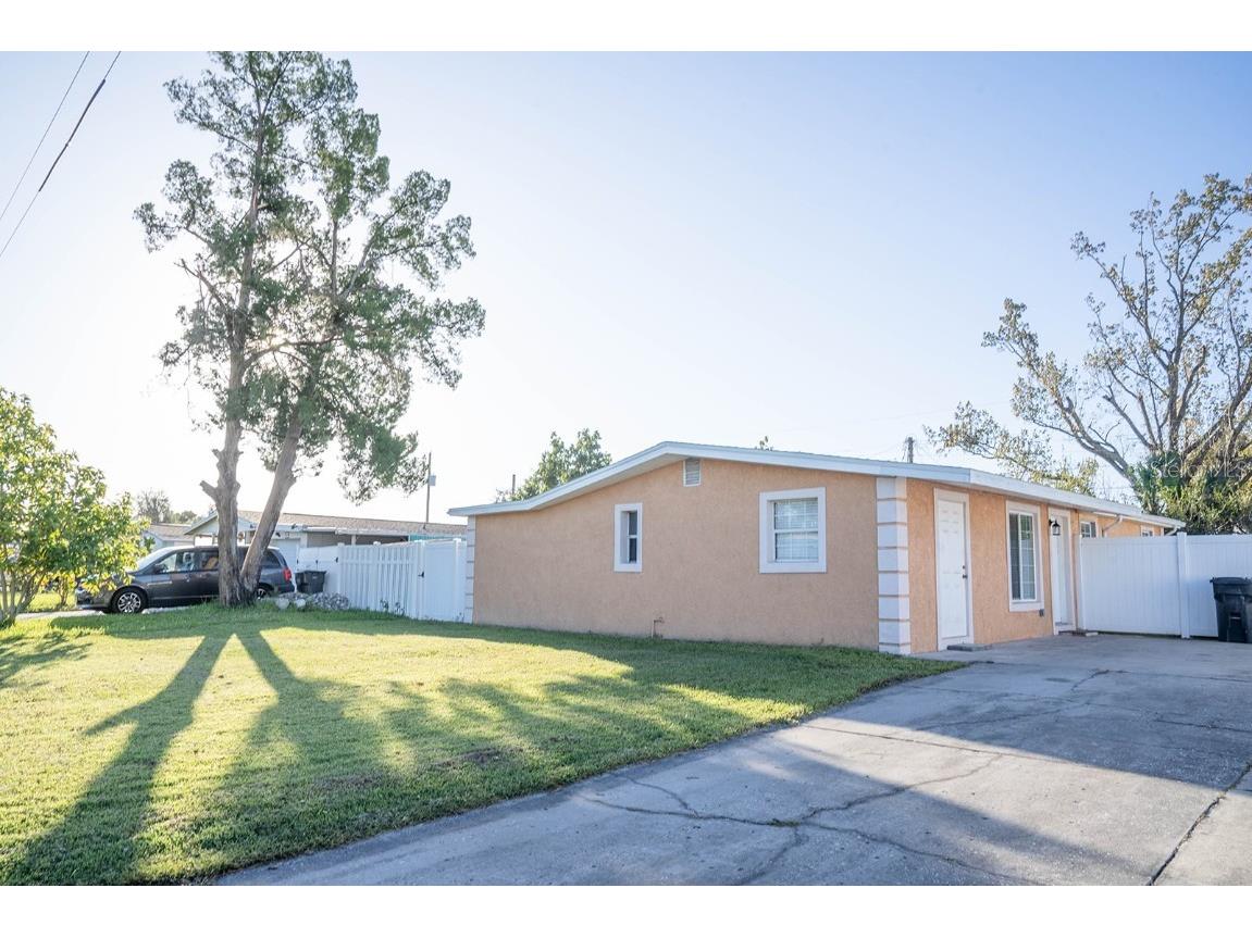 4532 W Hanna Avenue Tampa FL 33614 TB8314029 image1