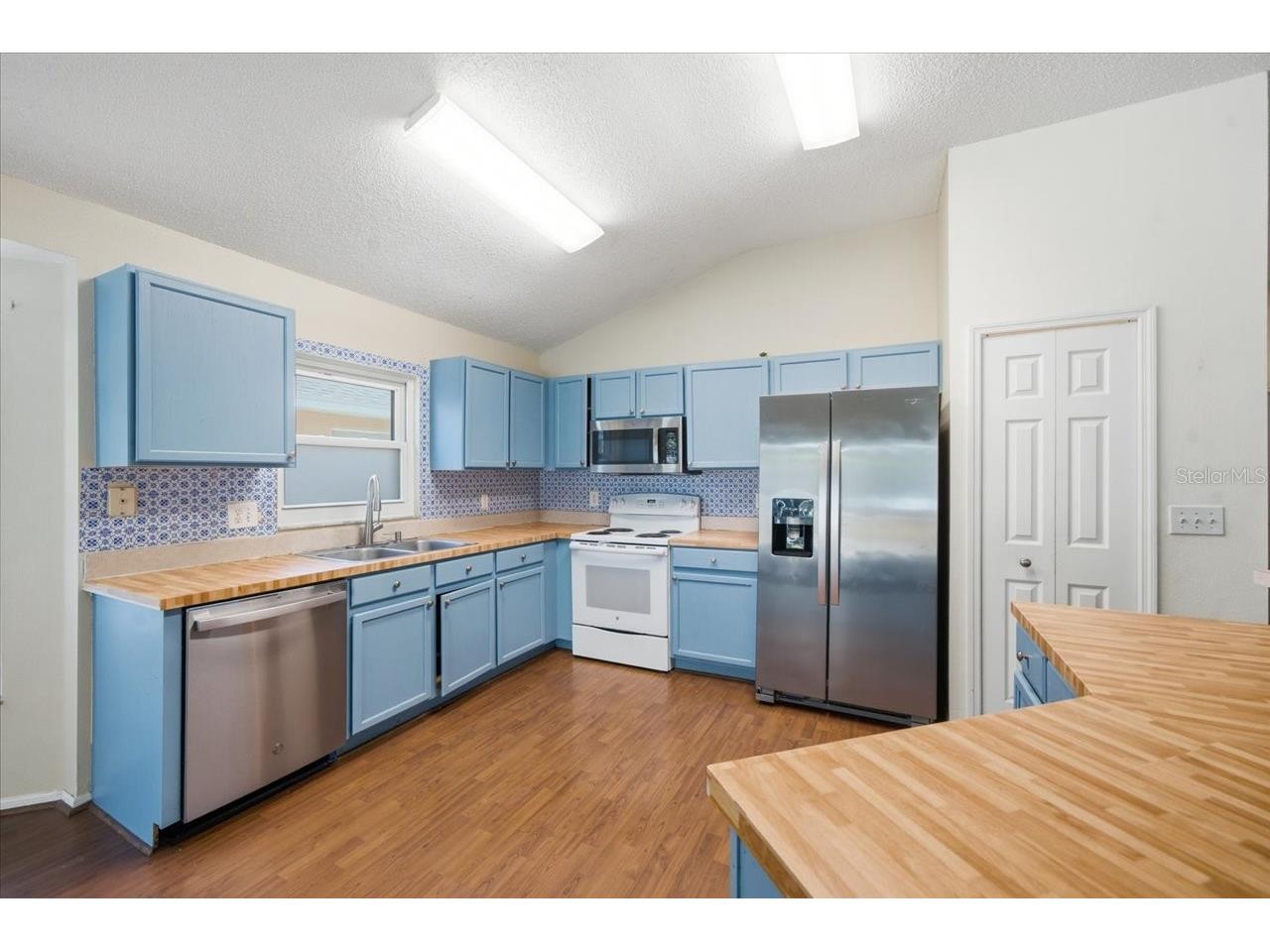 4532 Wild Plum Lane Lutz FL 33558 TB8522266 image5