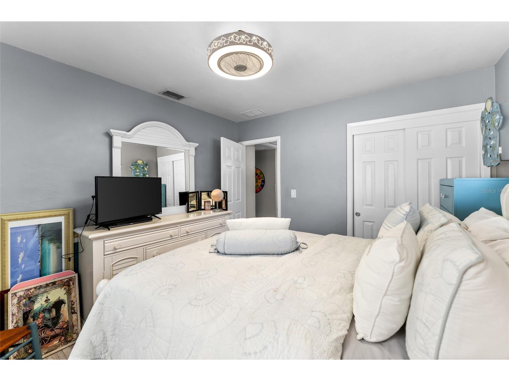 4533 20th Avenue N Saint Petersburg FL 33713 TB8497405 image17