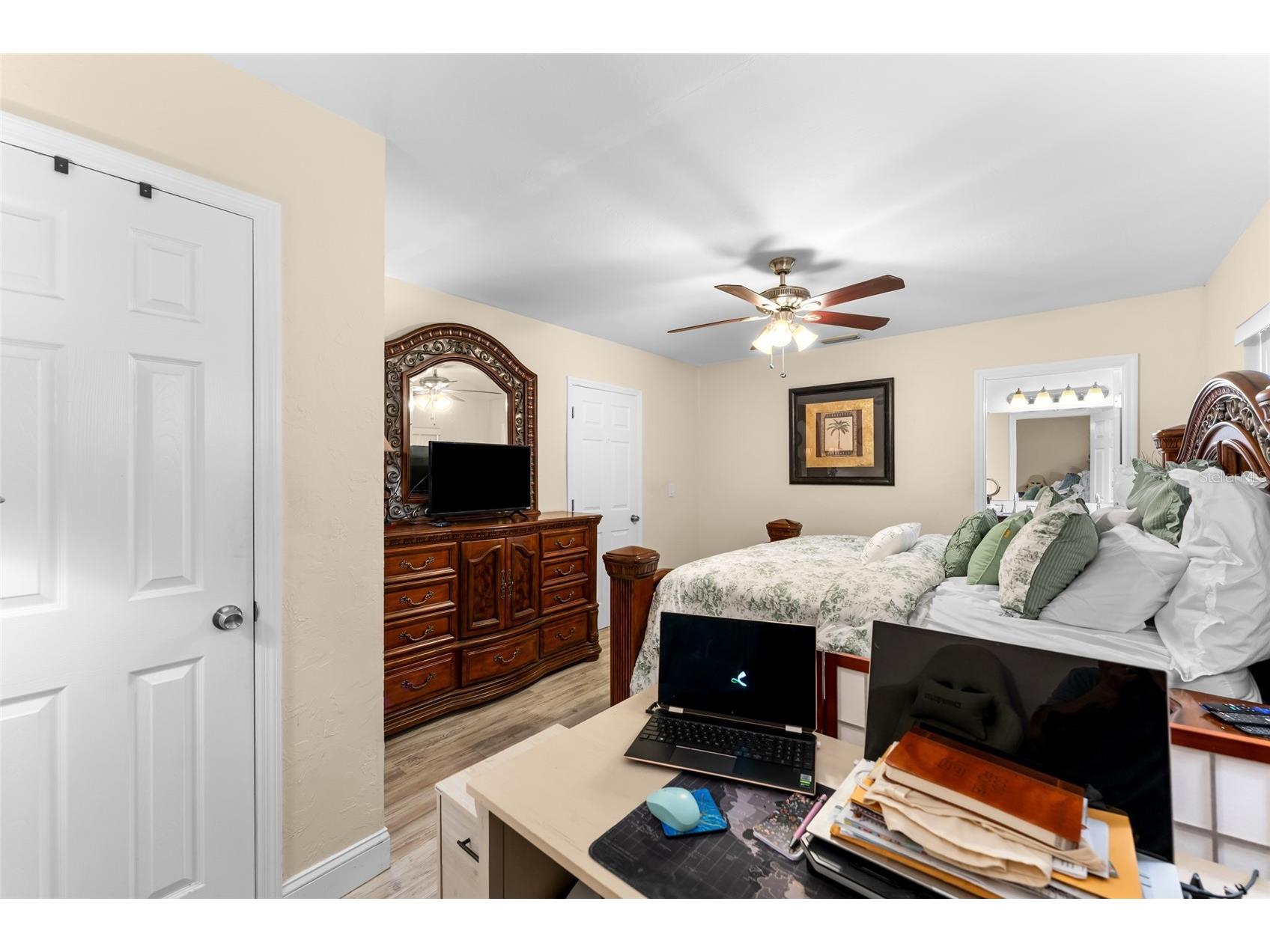 4533 20th Avenue N Saint Petersburg FL 33713 TB8497405 image29