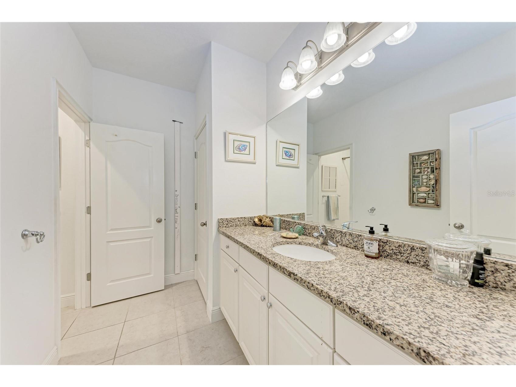 4533 Chinkapin Drive Sarasota FL 34232 A4679401 image45