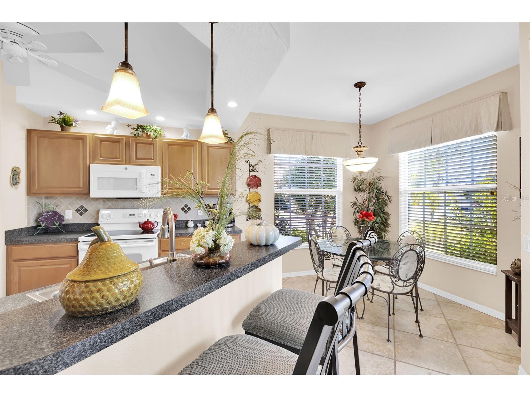 4533 Cinnamon Drive #2707 Sarasota FL 34238 A4683875 image14