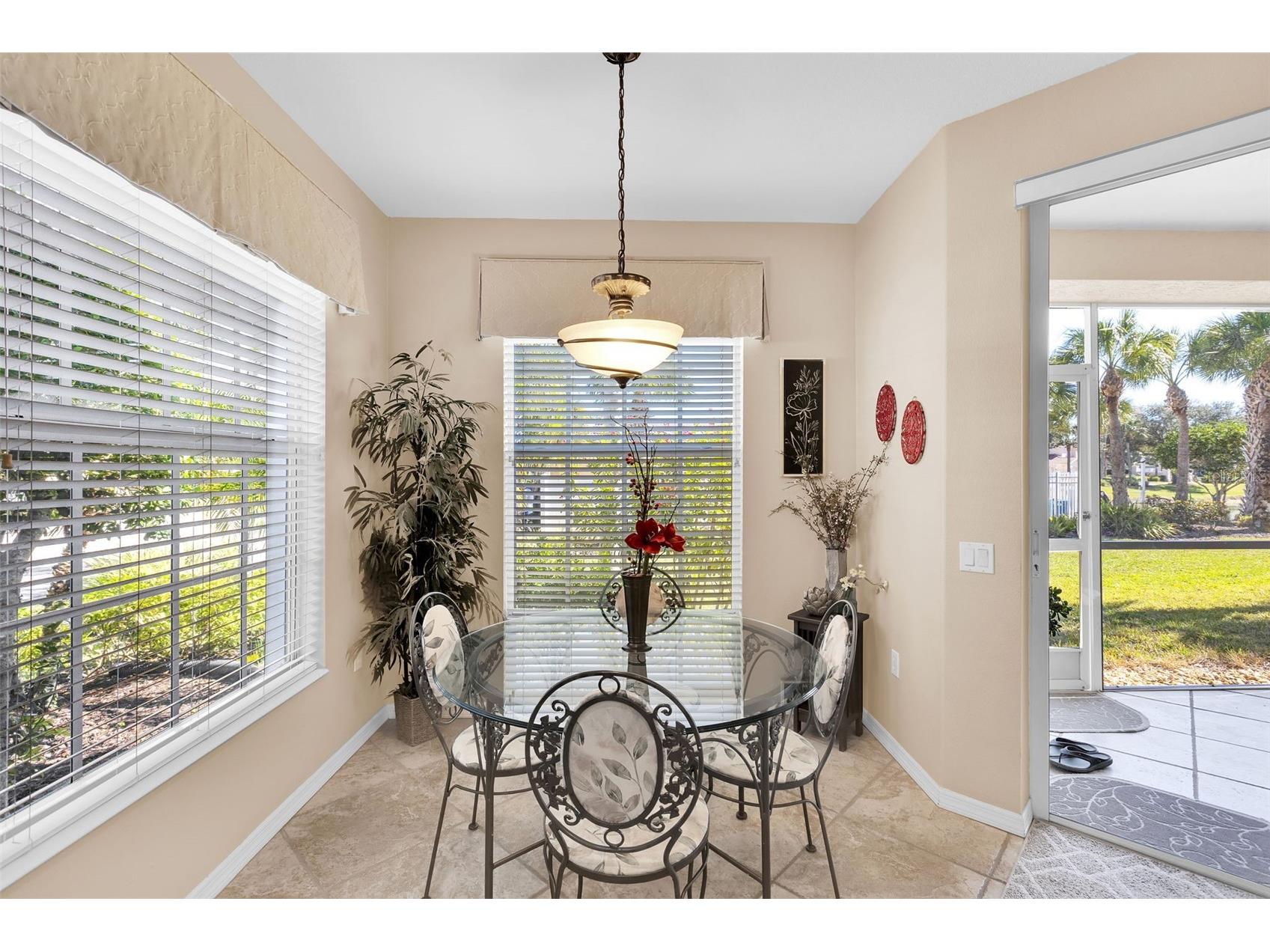 4533 Cinnamon Drive #2707 Sarasota FL 34238 A4683875 image15
