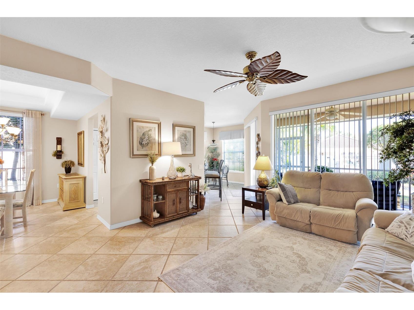 4533 Cinnamon Drive #2707 Sarasota FL 34238 A4683875 image17