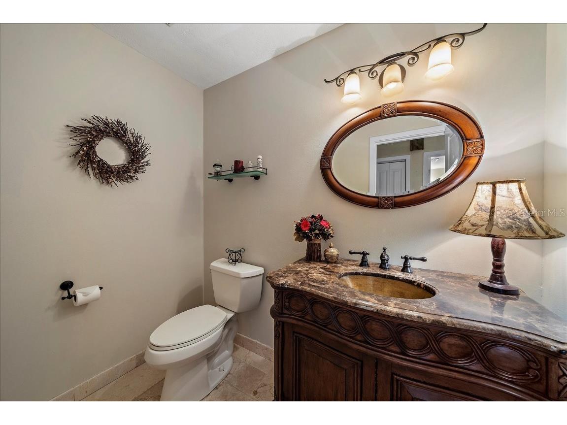 4533 Friar Tuck Lane Sarasota FL 34232 A4658087 image33