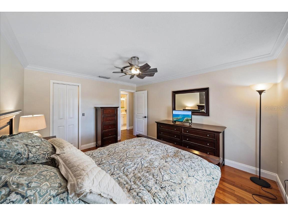 4533 Friar Tuck Lane Sarasota FL 34232 A4658087 image43