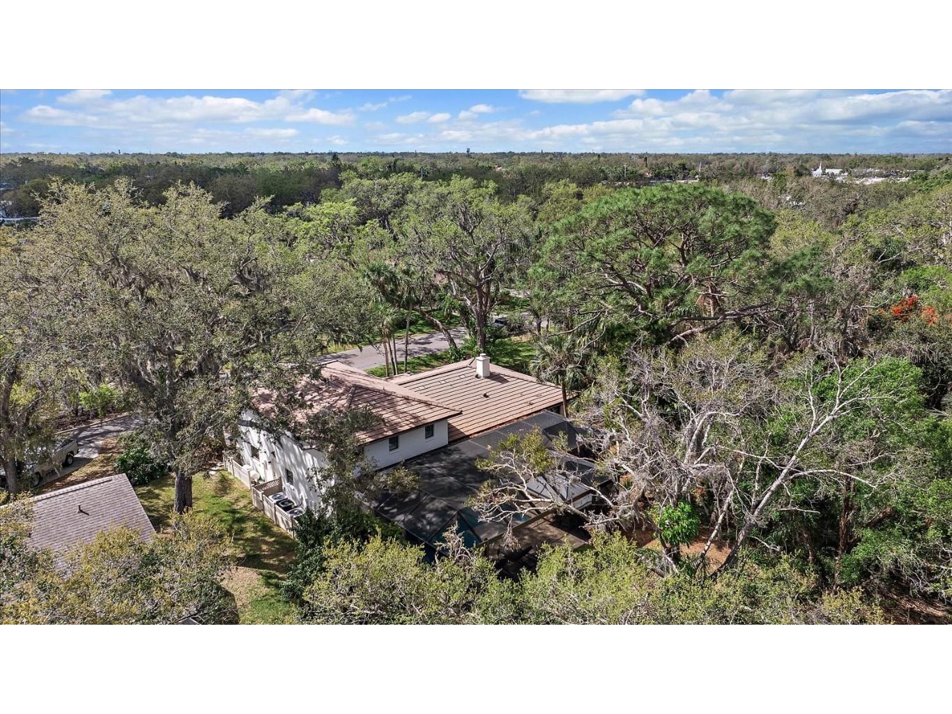 4533 Friar Tuck Lane Sarasota FL 34232 A4658087 image54