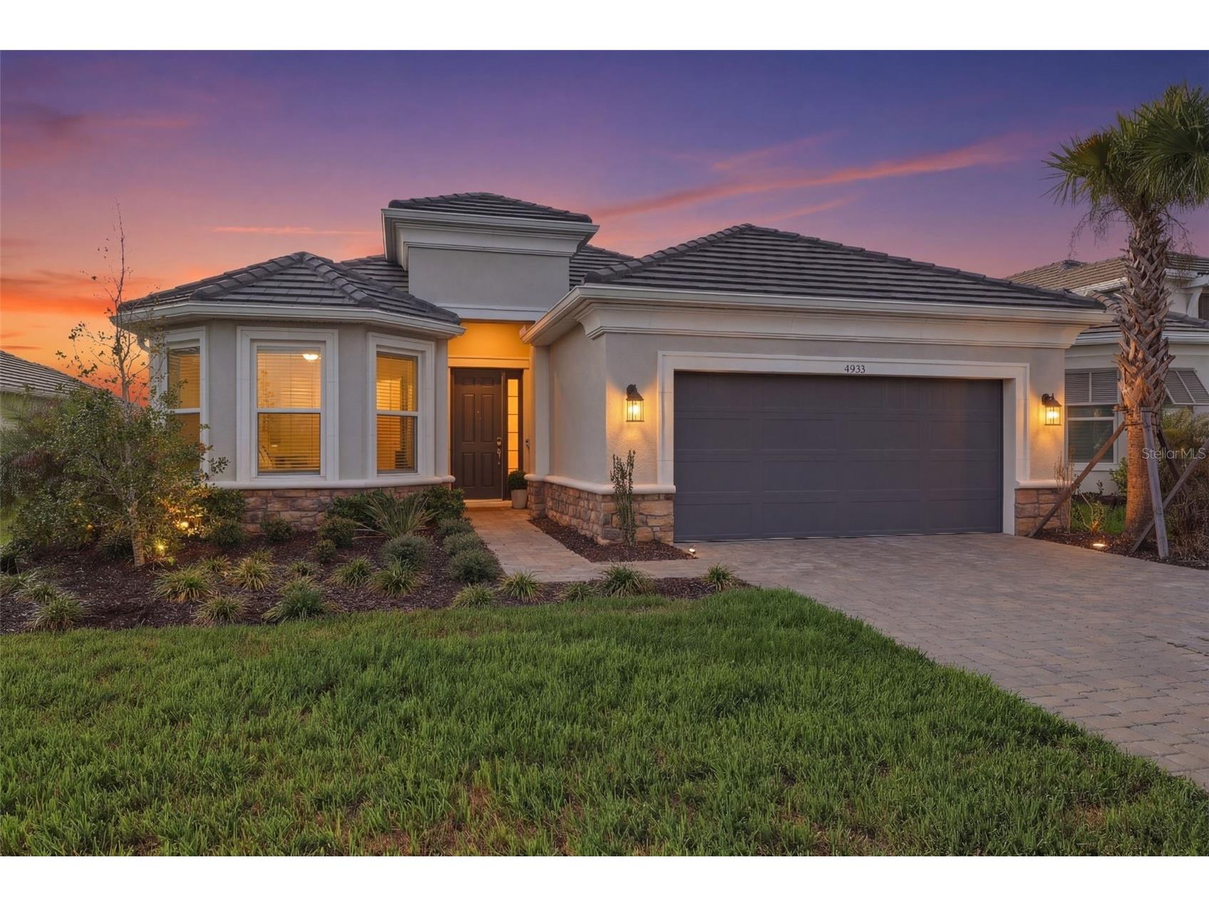 4533 Isonzo Way Wesley Chapel FL 33543 W7883832 image1