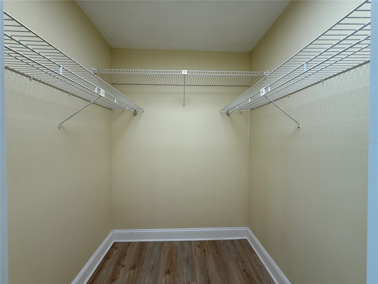 4533 Marine Parkway #101 New Port Richey FL 34652 O6412405 image20