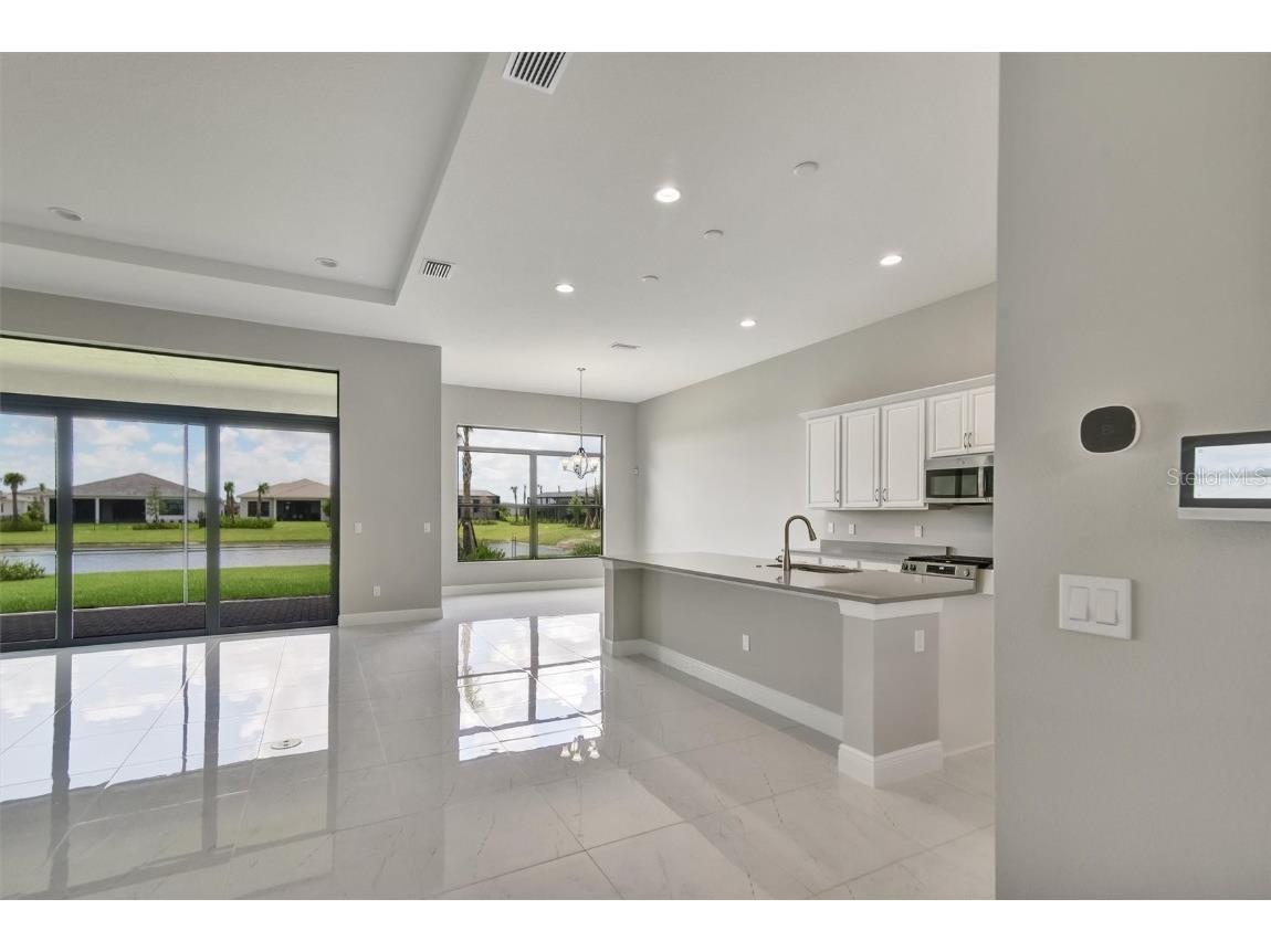 4533 Mondrian Court Sarasota FL 34240 A4657309 image13