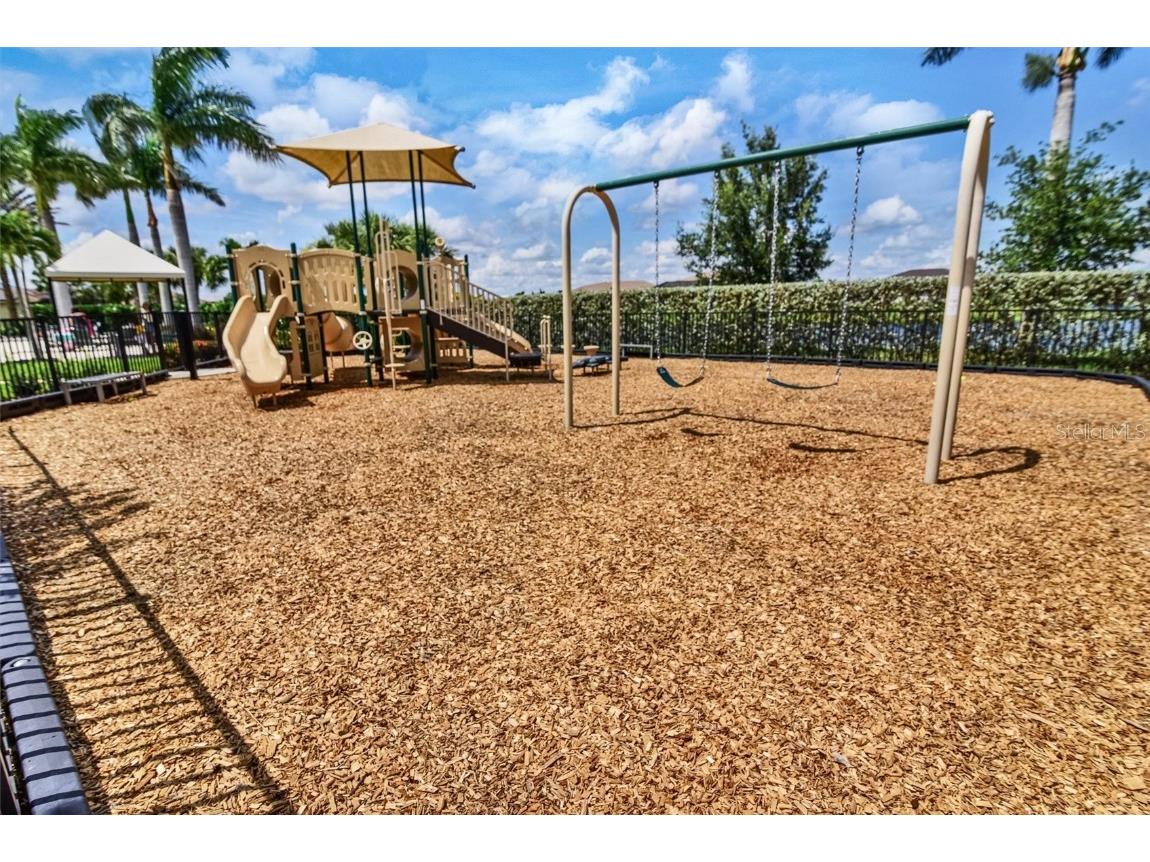 4533 Mondrian Court Sarasota FL 34240 A4657309 image47