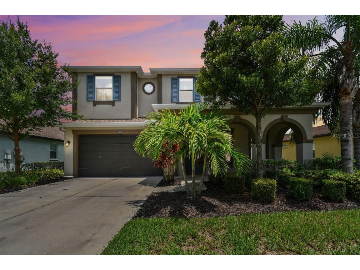 4534 Esperanza Court Wesley Chapel FL 33543 W7867112 image1