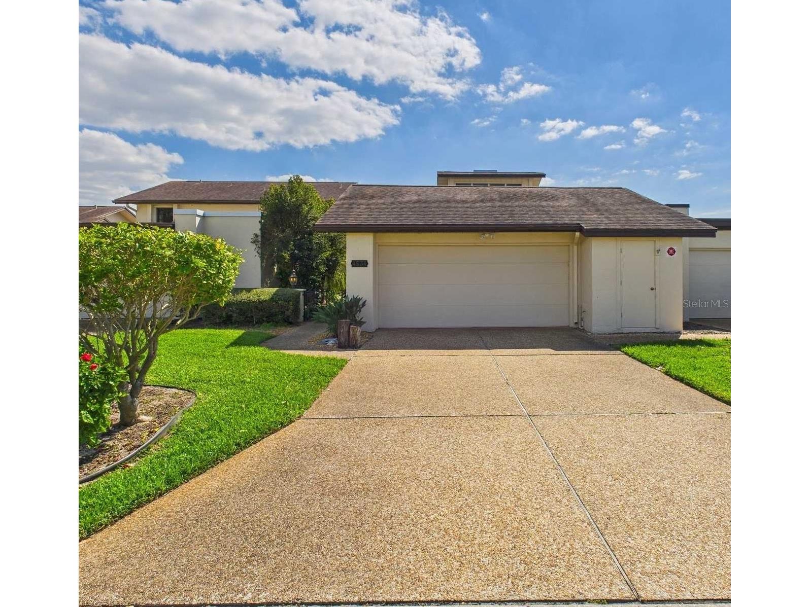 4534 La Jolla Drive Bradenton FL 34210 A4643247 image1