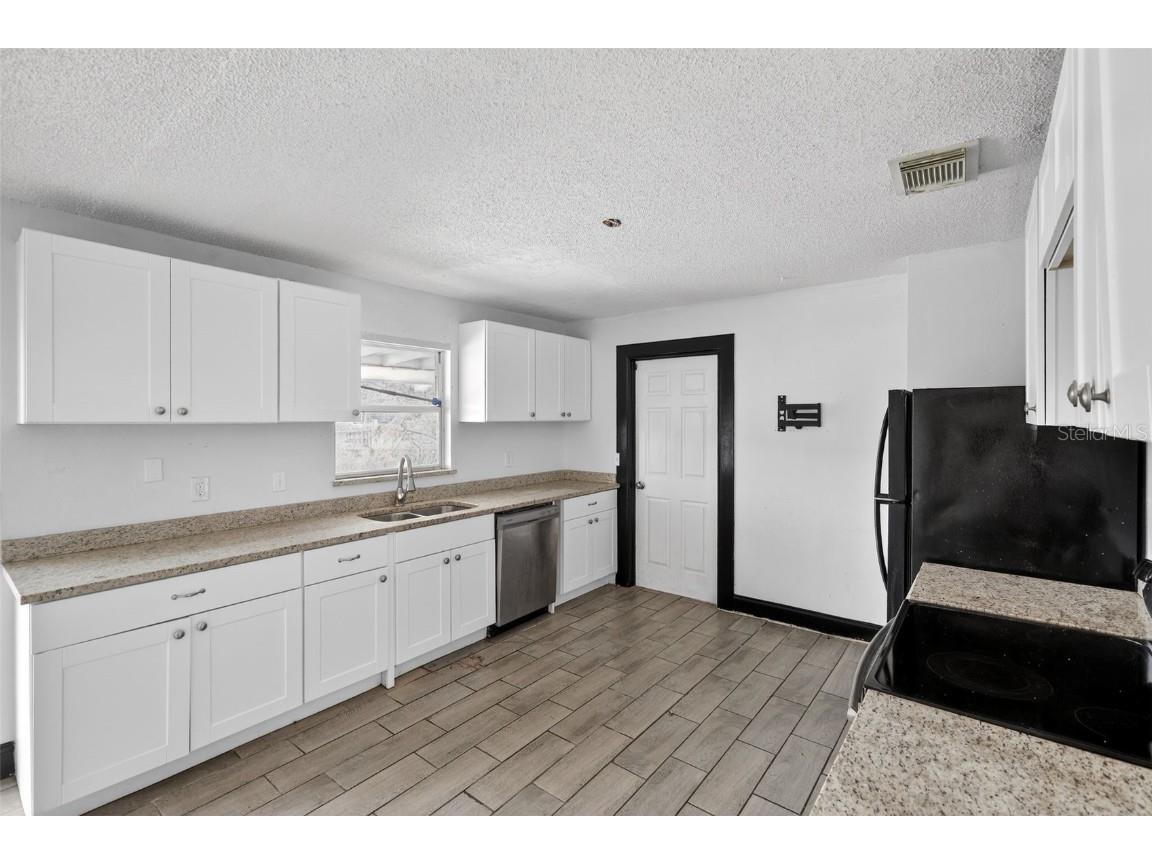 4534 Lemans Drive Orlando FL 32808 O6365376 image12