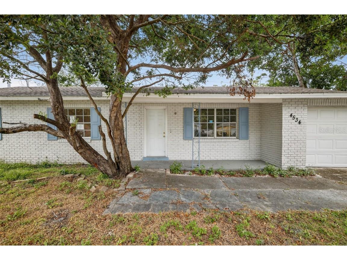 4534 Lemans Drive Orlando FL 32808 O6365376 image2