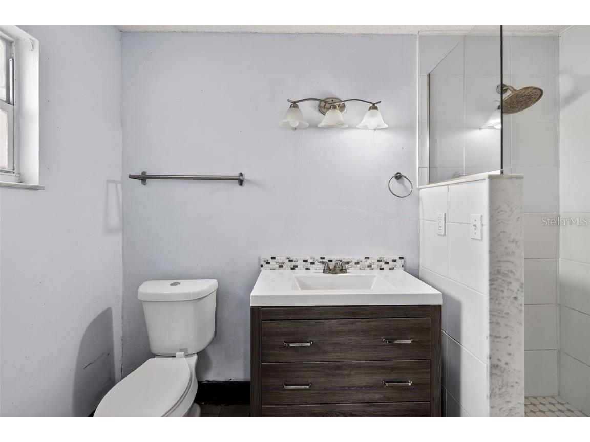 4534 Lemans Drive Orlando FL 32808 O6365376 image20