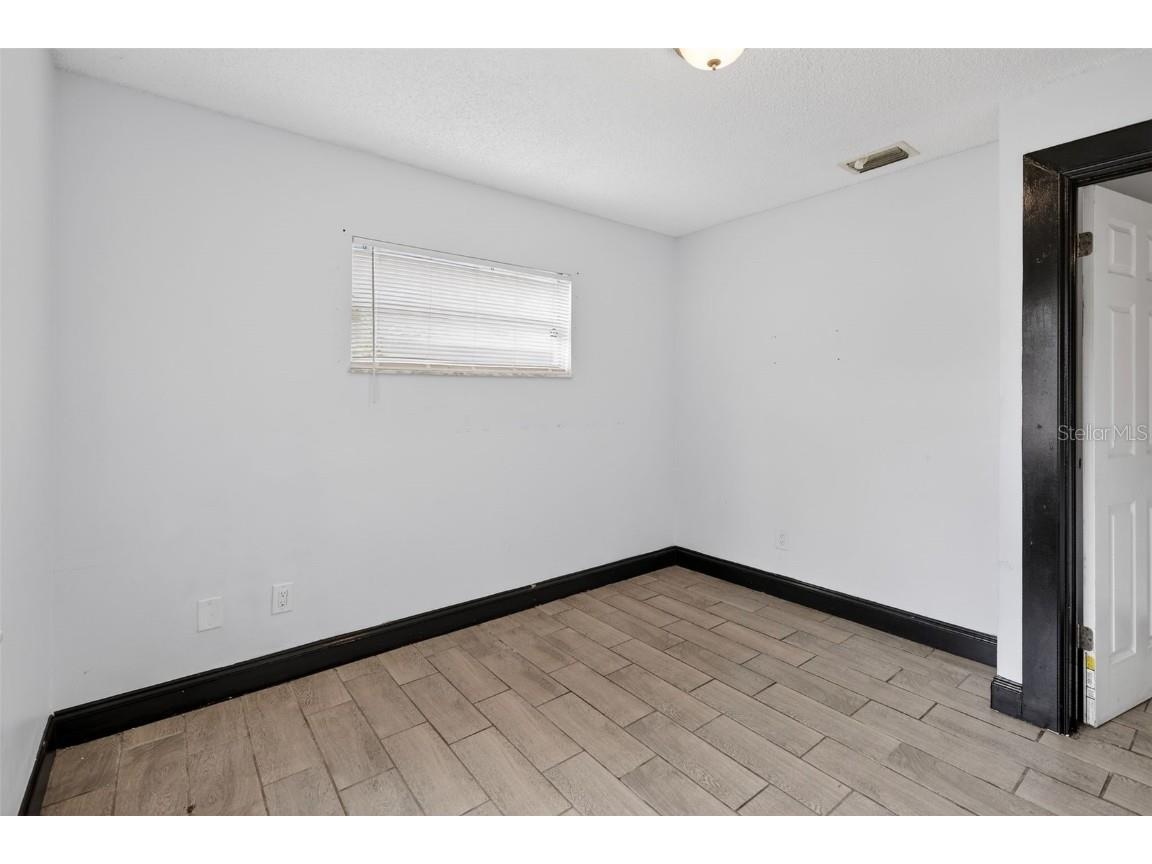 4534 Lemans Drive Orlando FL 32808 O6365376 image7