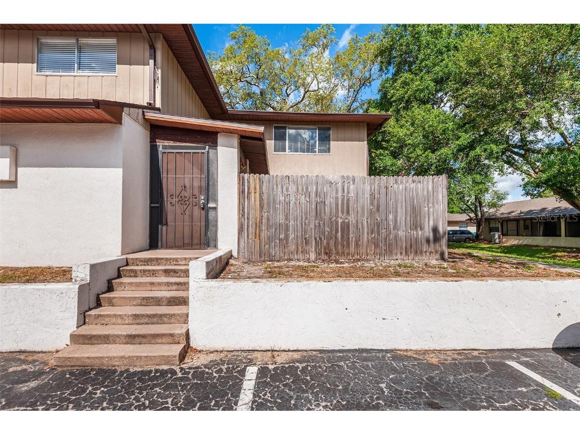 4534 Lighthouse Circle #24 Orlando FL 32808 O6108935 image1