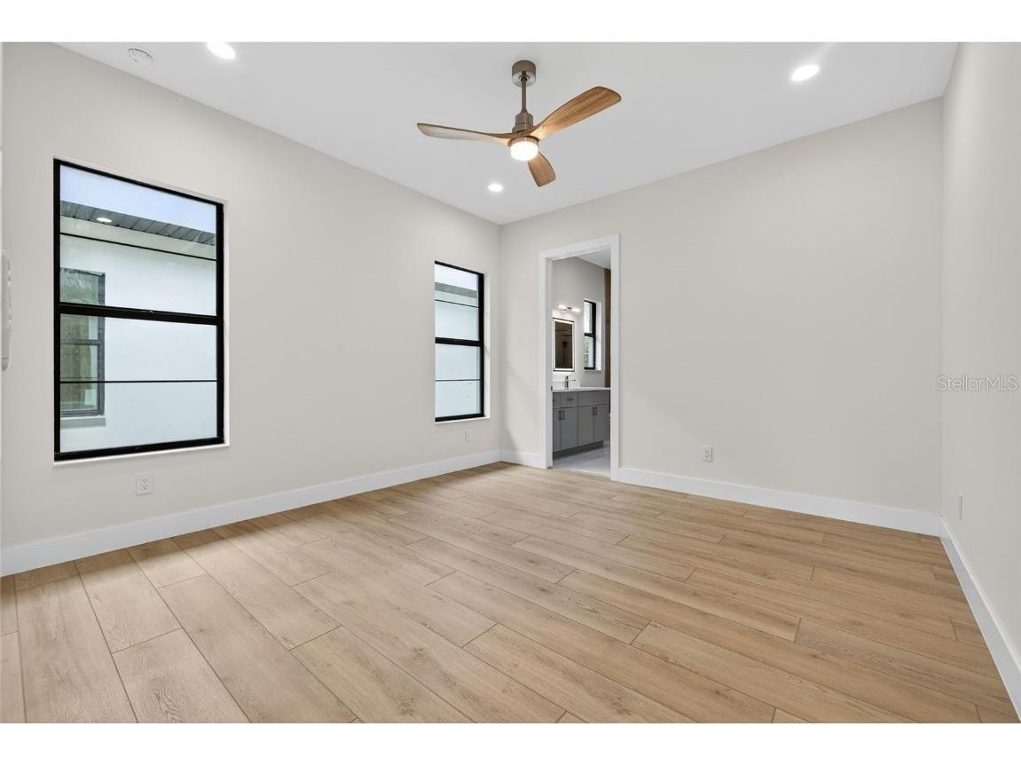 4535 26th Avenue S Saint Petersburg FL 33711 TB8451375 image33