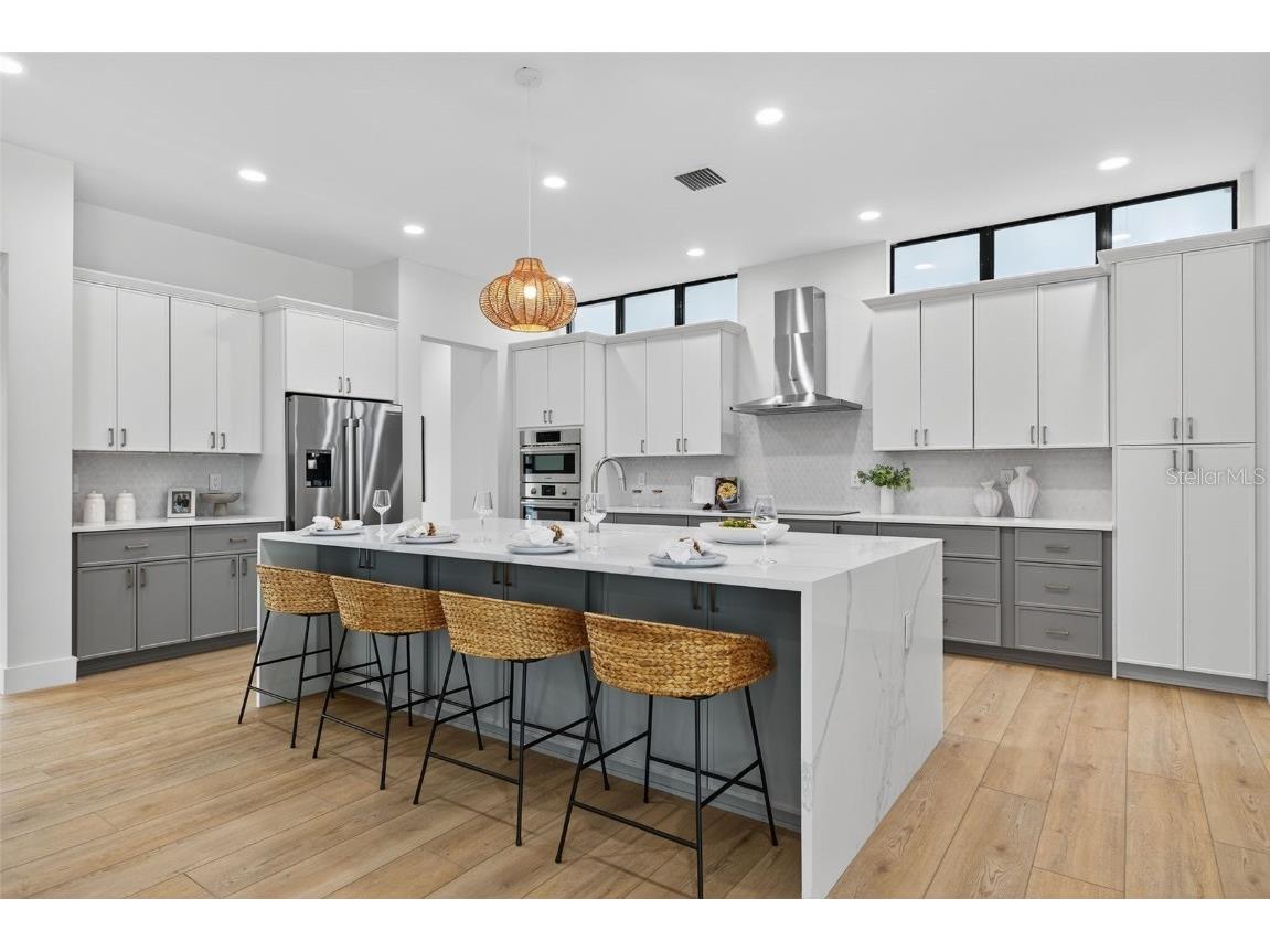 4535 26th Avenue S Saint Petersburg FL 33711 TB8451375 image4