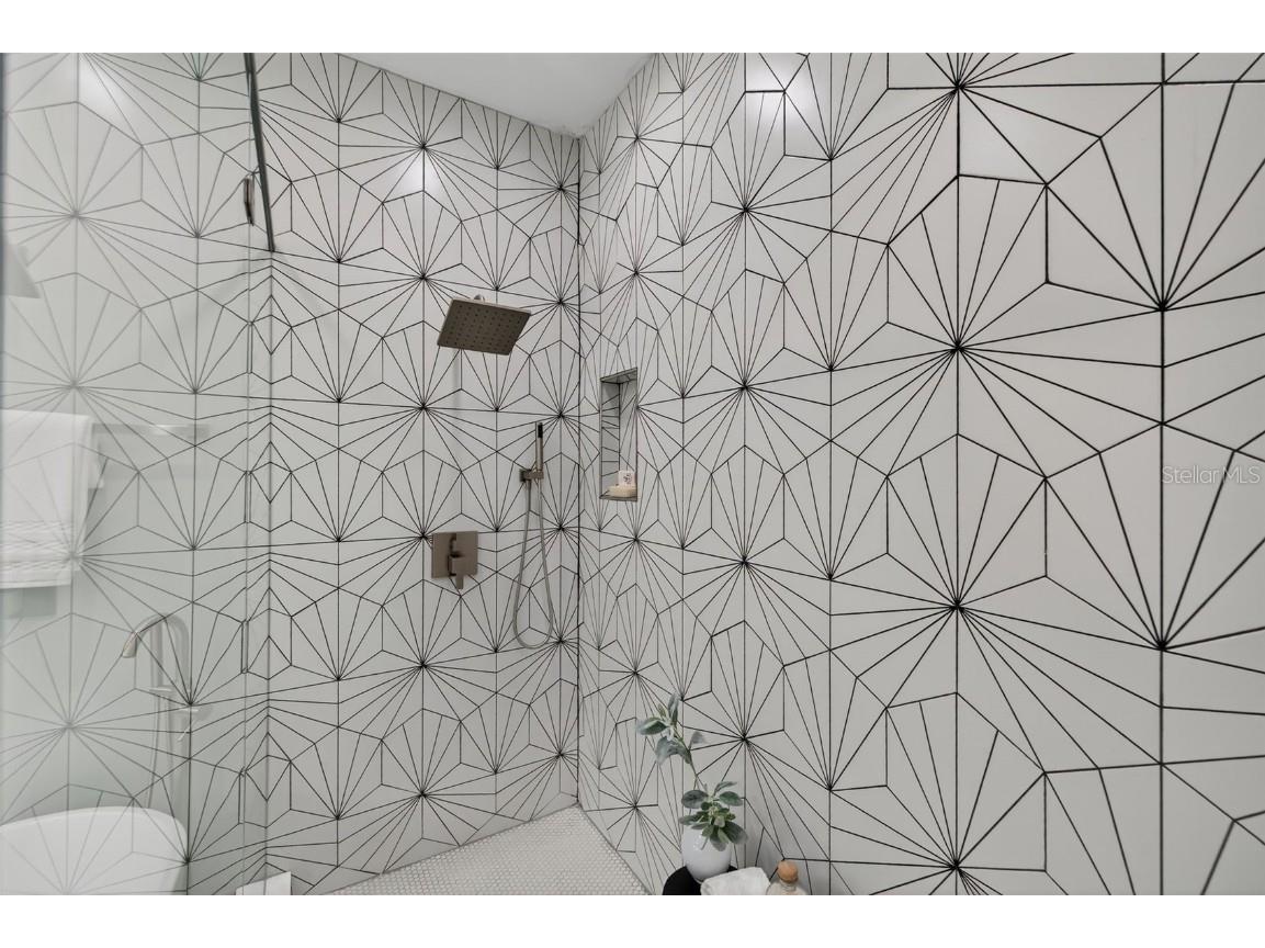 4535 26th Avenue S Saint Petersburg FL 33711 TB8451375 image44