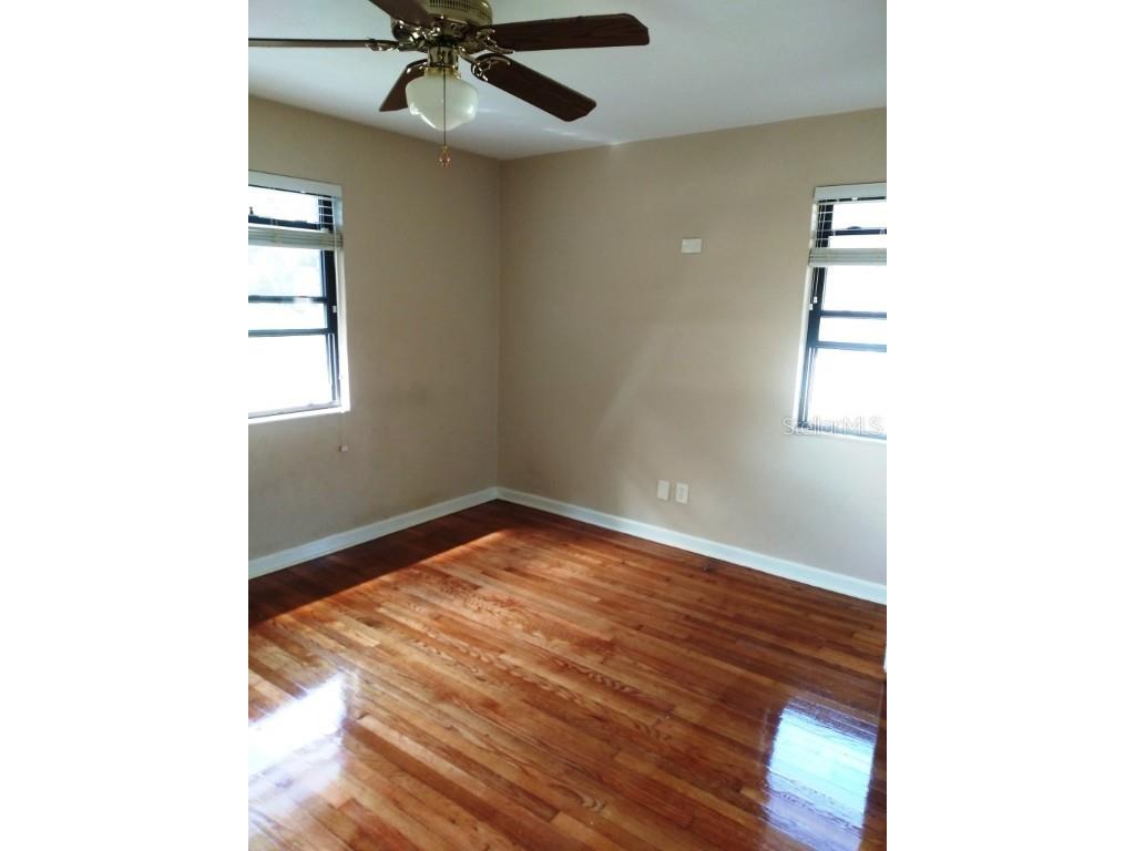 4535 5th Avenue N Saint Petersburg FL 33713 TB8450704 image10