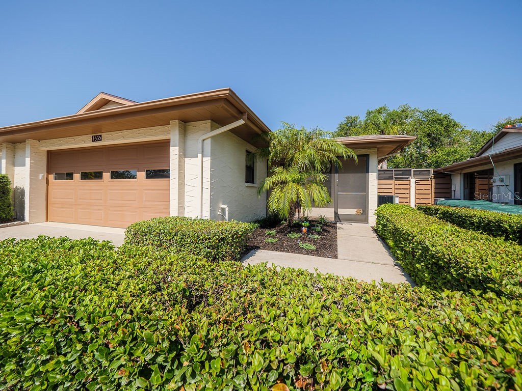 4535 Atwood Cay Circle #33 Sarasota FL 34233 A4570022 image1