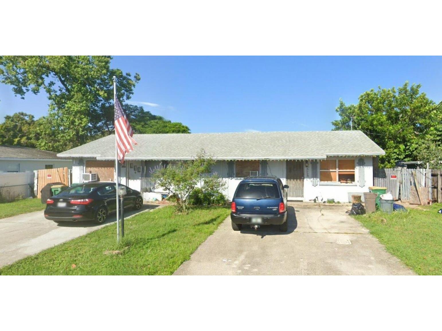 4533/4535 Boabadilla Street Naples FL 34103 A4645914 image1