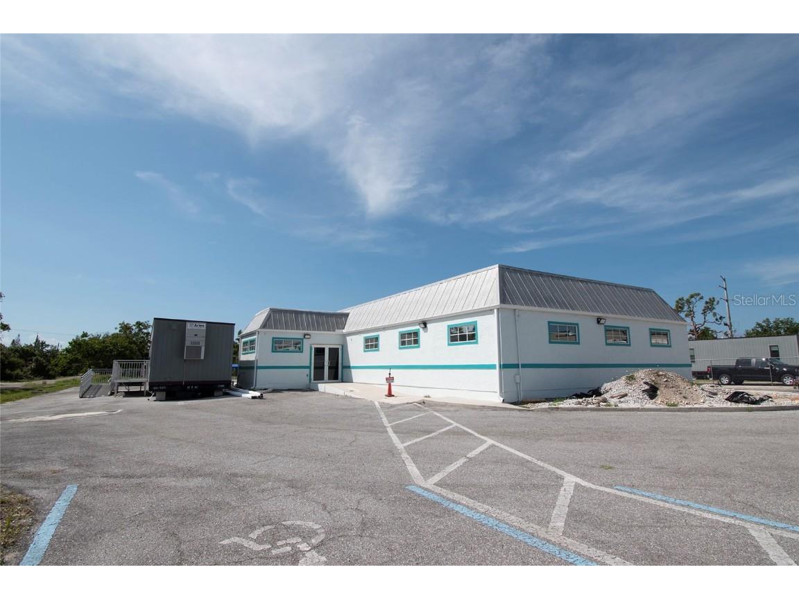 4535 Tamiami Trl Port Charlotte FL 33980 C7473292 image1