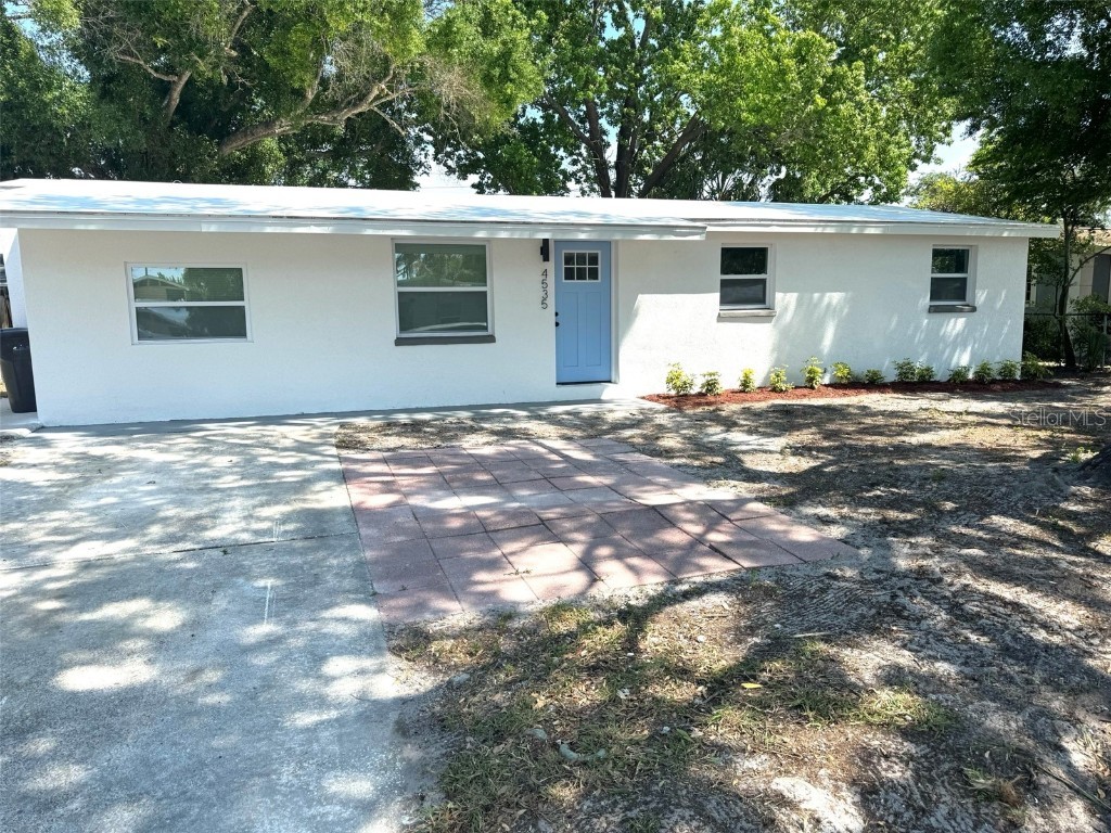 4535 W Henry Avenue Tampa FL 33614 T3518505 image1