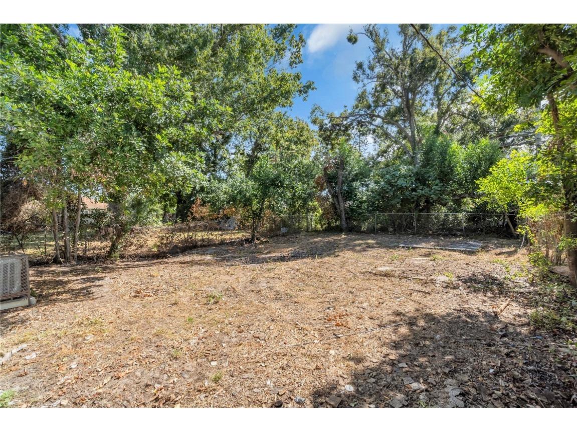 4536 12th Avenue S Saint Petersburg FL 33711 TB8443205 image20