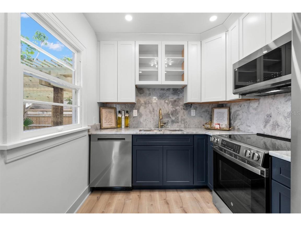 4536 1st Avenue N Saint Petersburg FL 33713 A4658706 image12