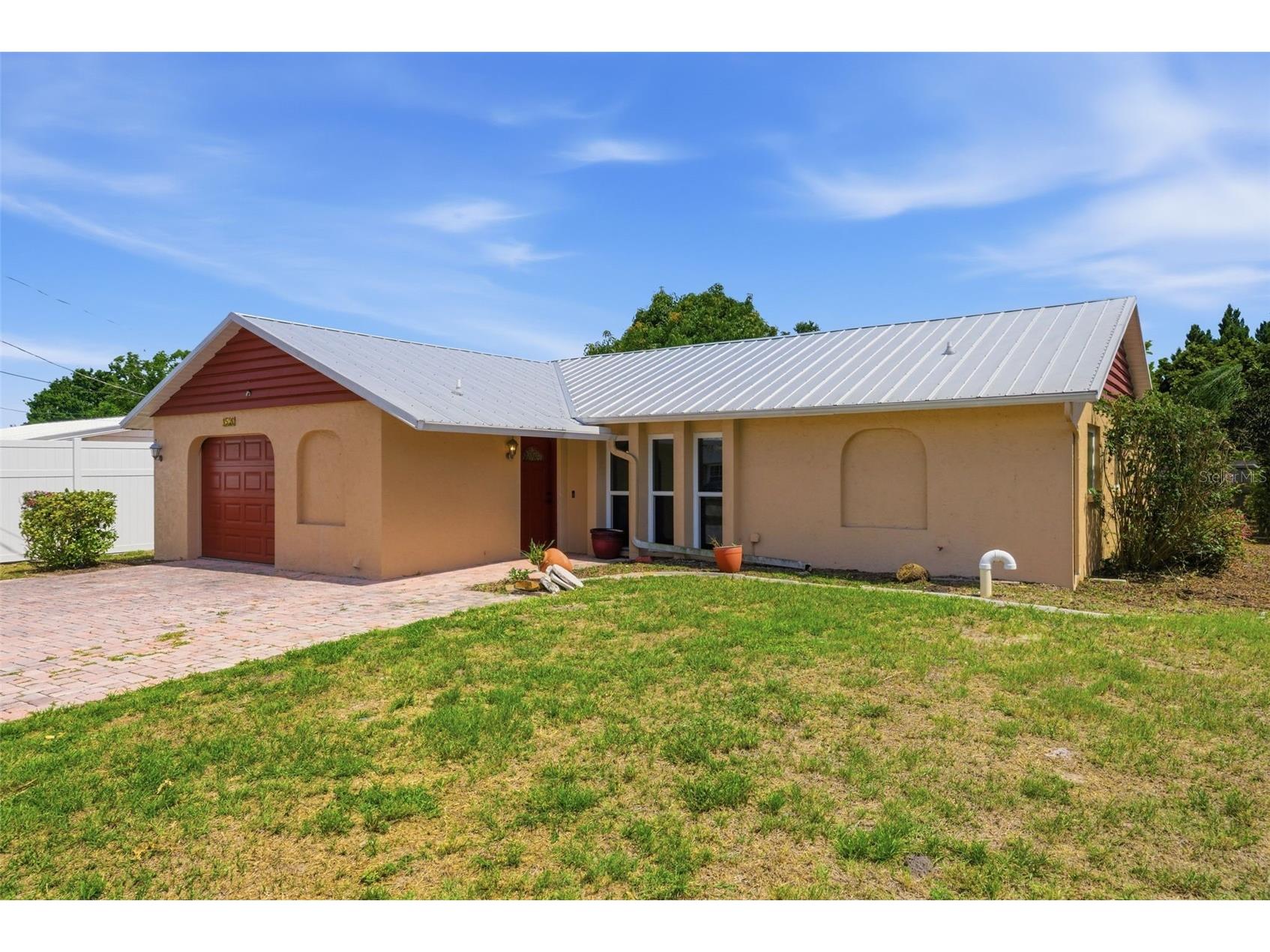 4536 Webber Street Sarasota FL 34232 A4695314 image2