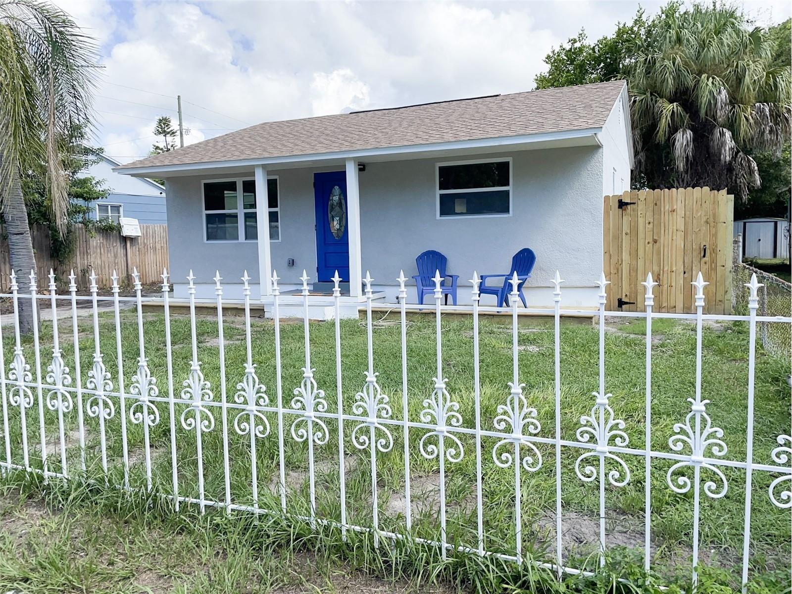 4537 10th Avenue S Saint Petersburg FL 33711 TB8469020 image1