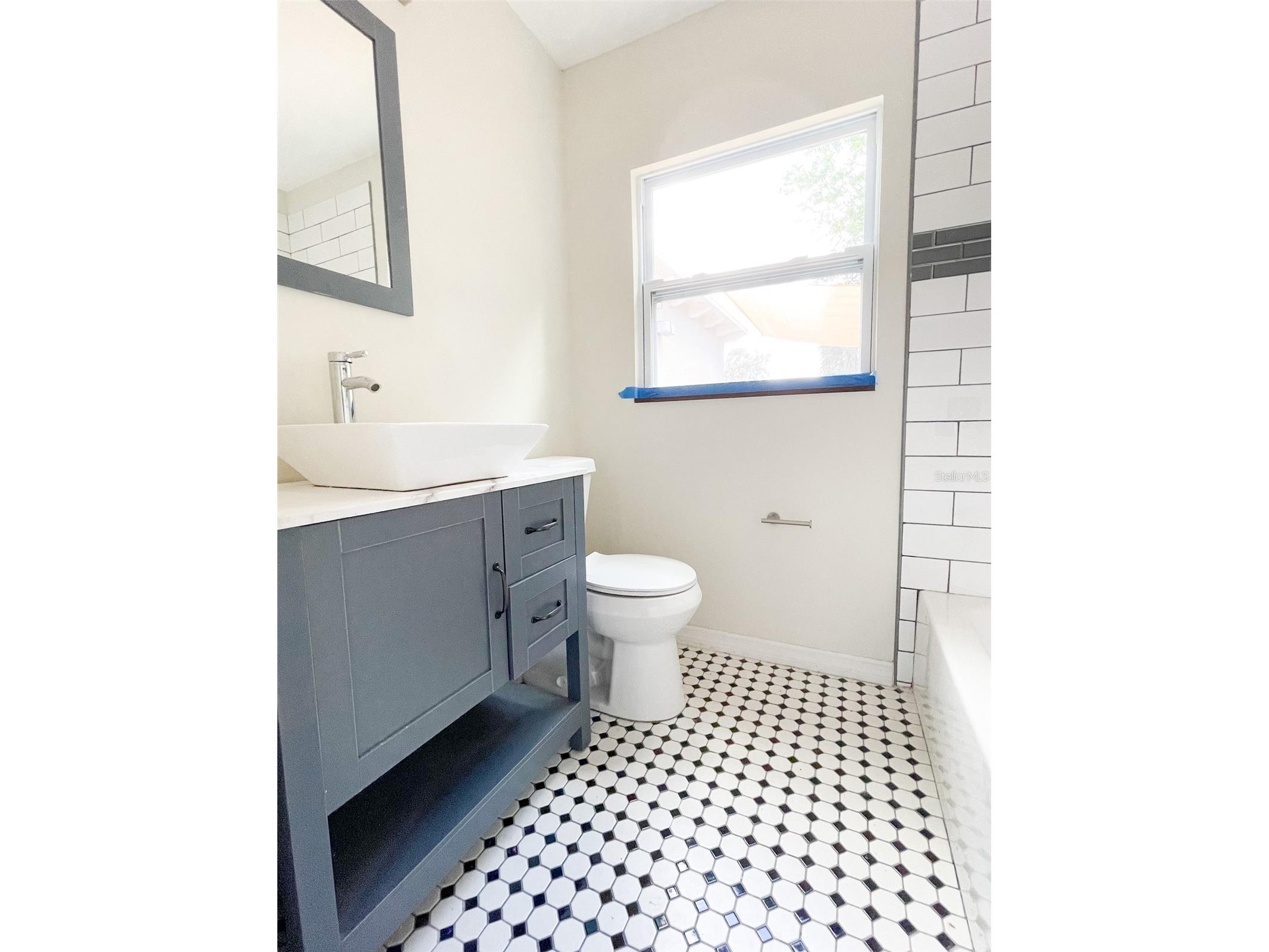 4537 10th Avenue S Saint Petersburg FL 33711 TB8469020 image12