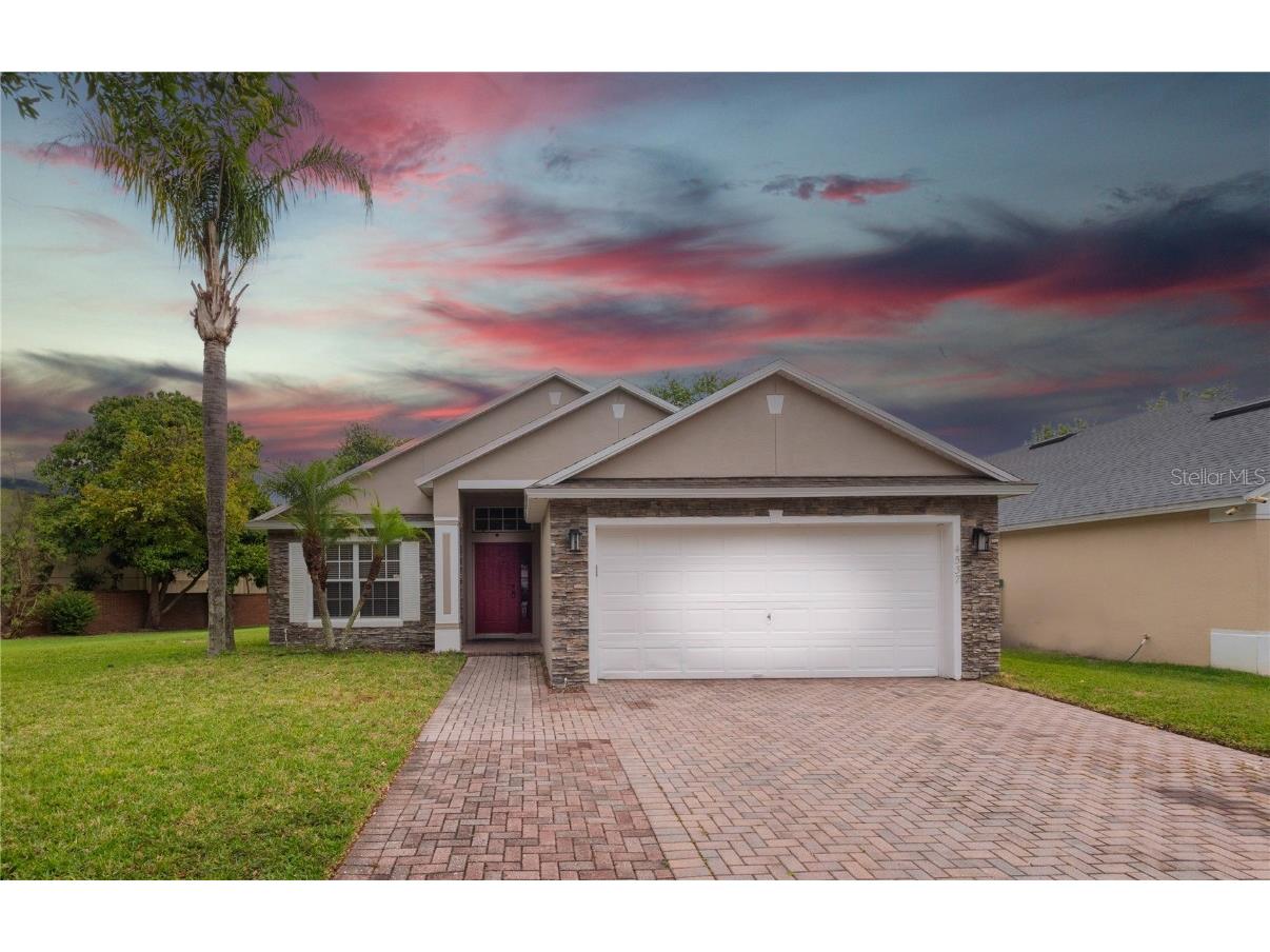 4537 Conroy Club Drive Orlando FL 32835 O6165602 image1