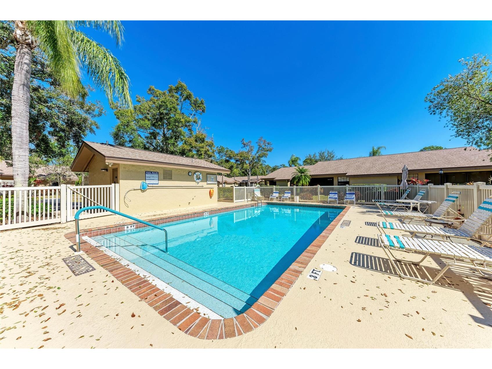 4537 Morningside #10 Sarasota FL 34235 A4682061 image25