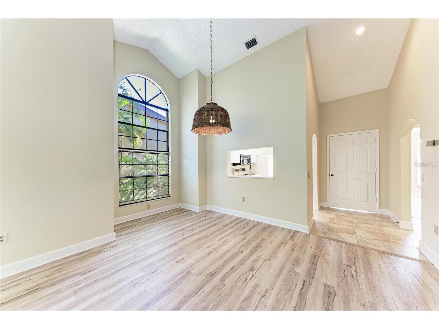 4537 Morningside #10 Sarasota FL 34235 A4682061 image6