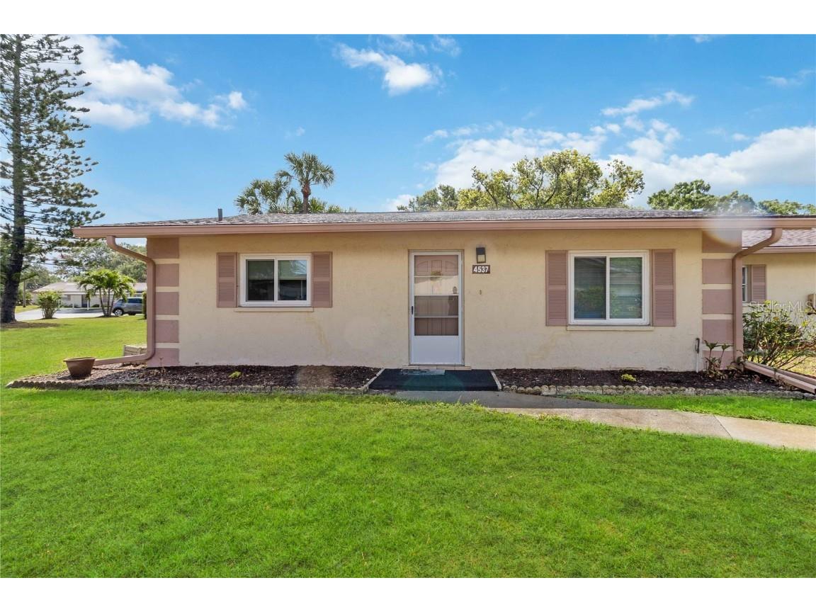 4537 Pawnee Trail #192 Sarasota FL 34233 A4567789 image1