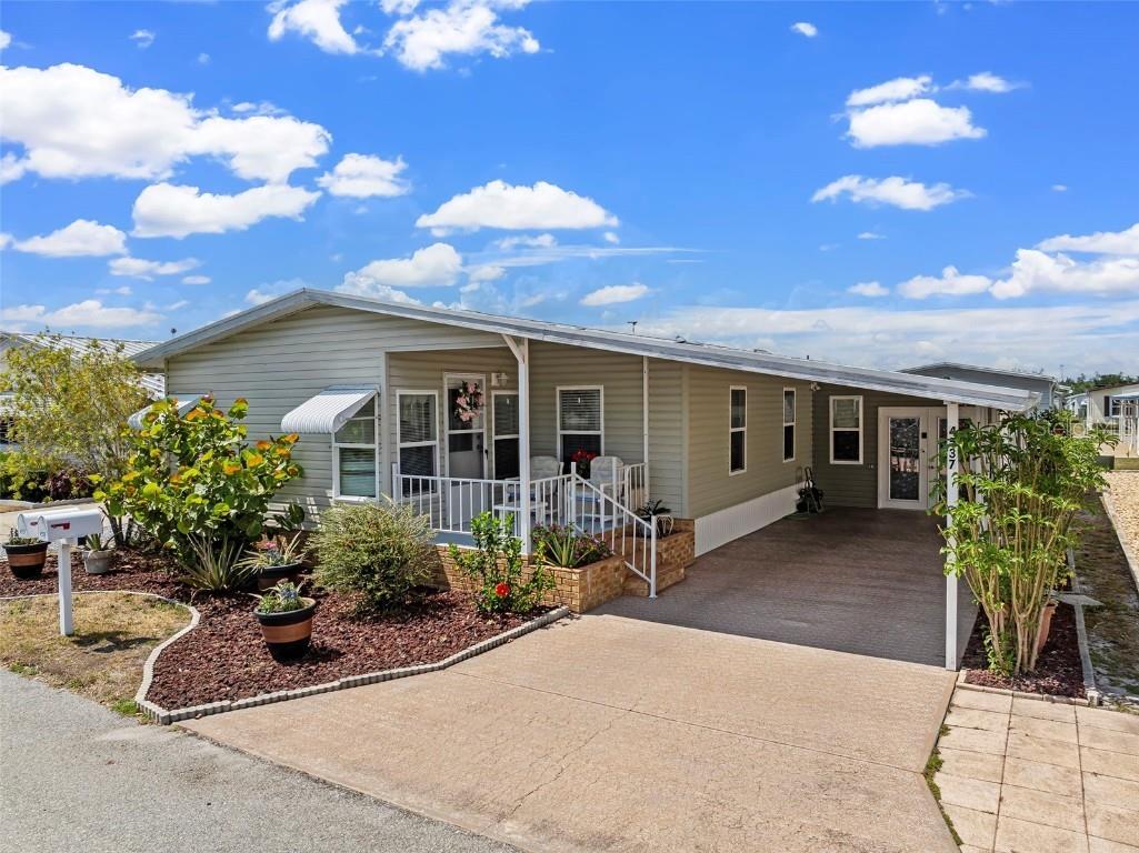 4537 Redwood Street Winter Haven FL 33880 - Dinner Lake P4930303 image1