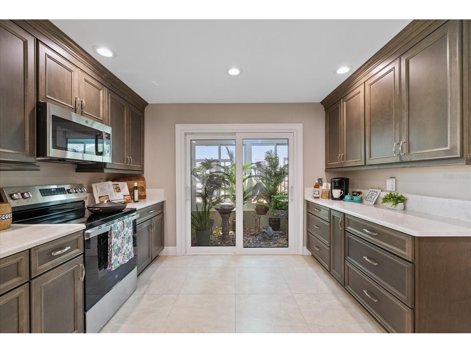 4537 Rickover Court New Port Richey FL 34652 W7887389 image5