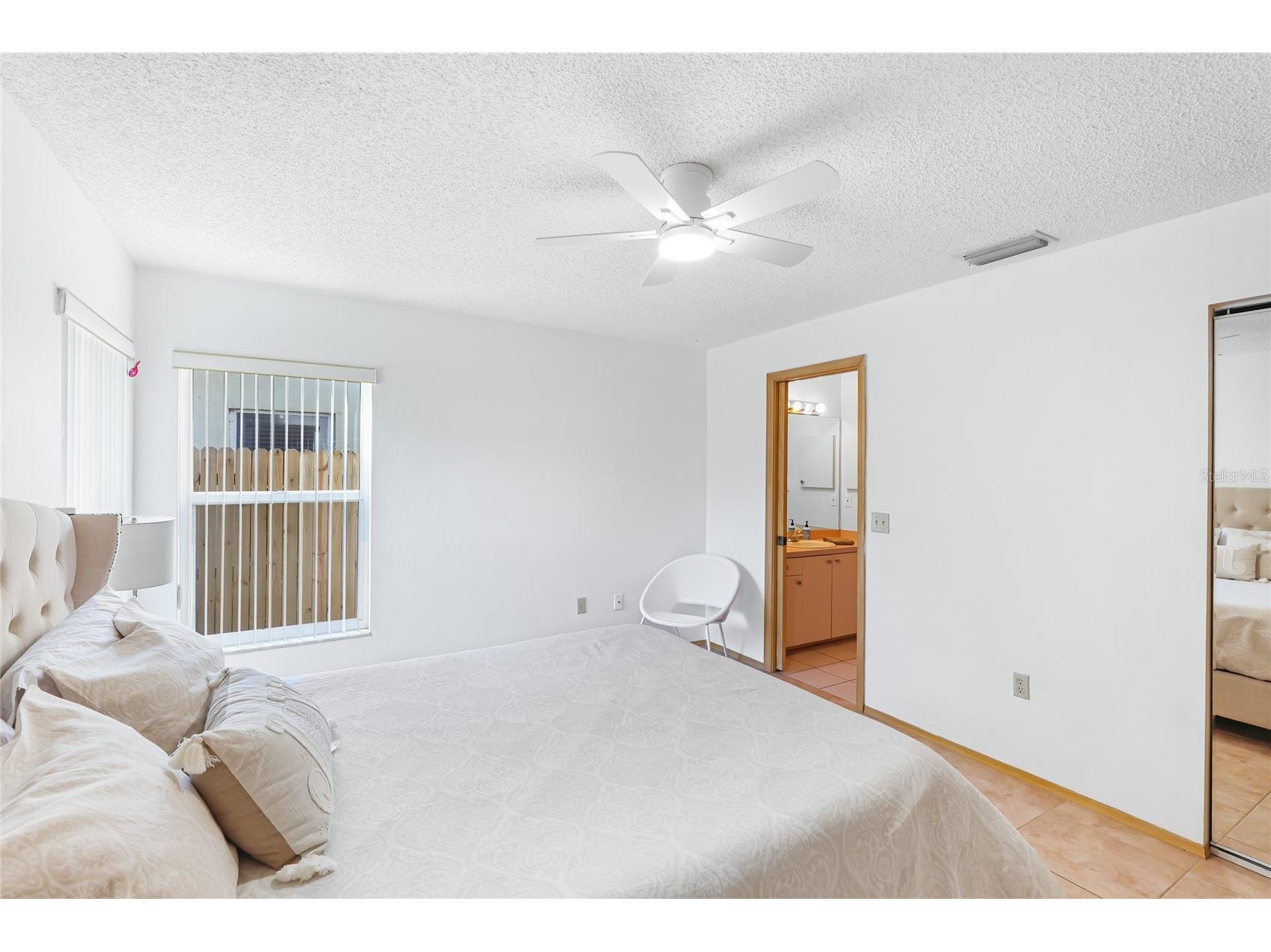 4537 S Lockwood Ridge Road Sarasota FL 34231 A4694909 image11